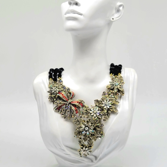 Heidi Daus Garnet and Diamond Swarovski Crystal Holiday Classic Bow Necklace - Picture 9 of 12